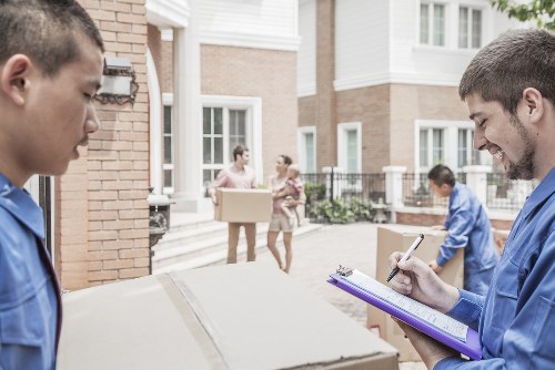 Moving support for homes in West Hampstead near residential streets and apartment buildings